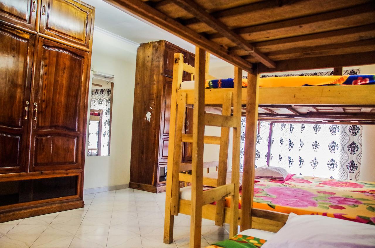 Wakawaka Hostel 아루샤 외부 사진