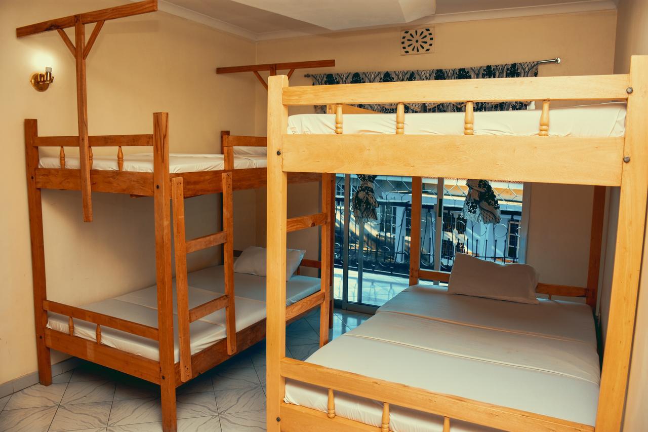 Wakawaka Hostel 아루샤 외부 사진