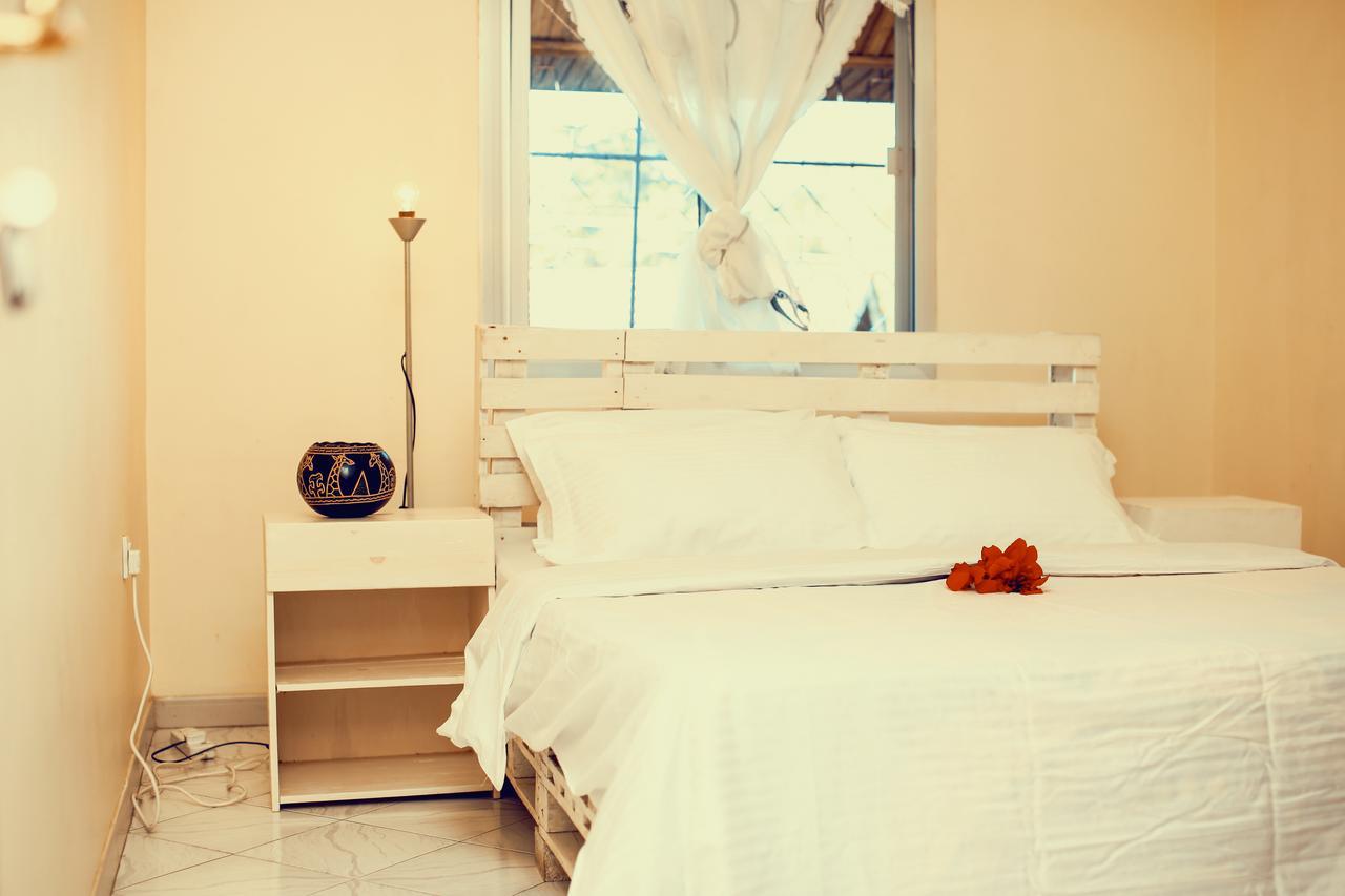 Wakawaka Hostel 아루샤 외부 사진