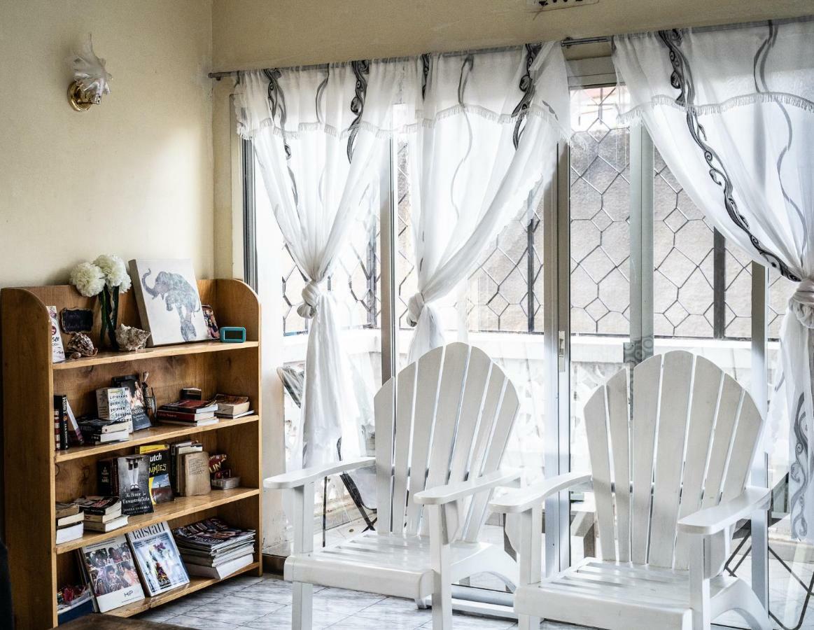 Wakawaka Hostel 아루샤 외부 사진