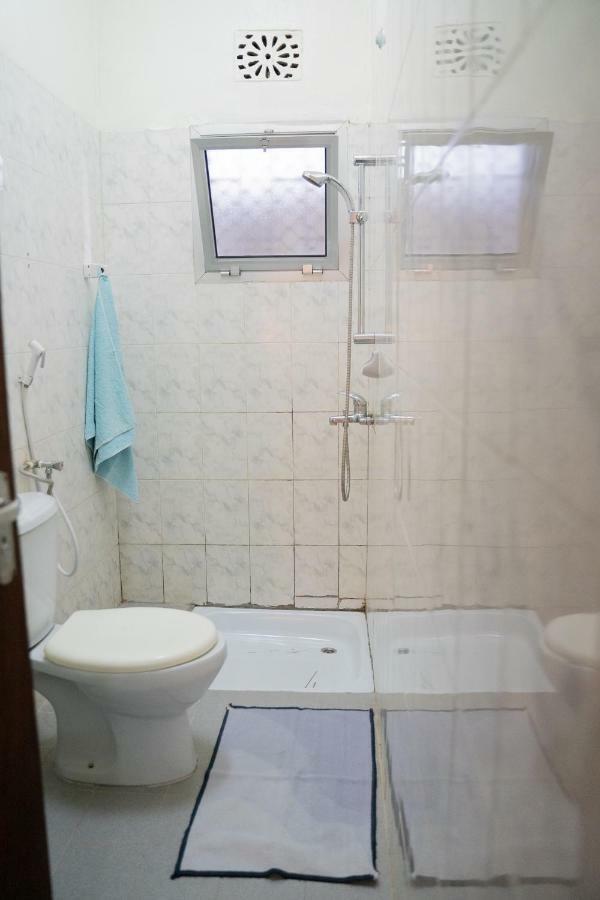 Wakawaka Hostel 아루샤 외부 사진